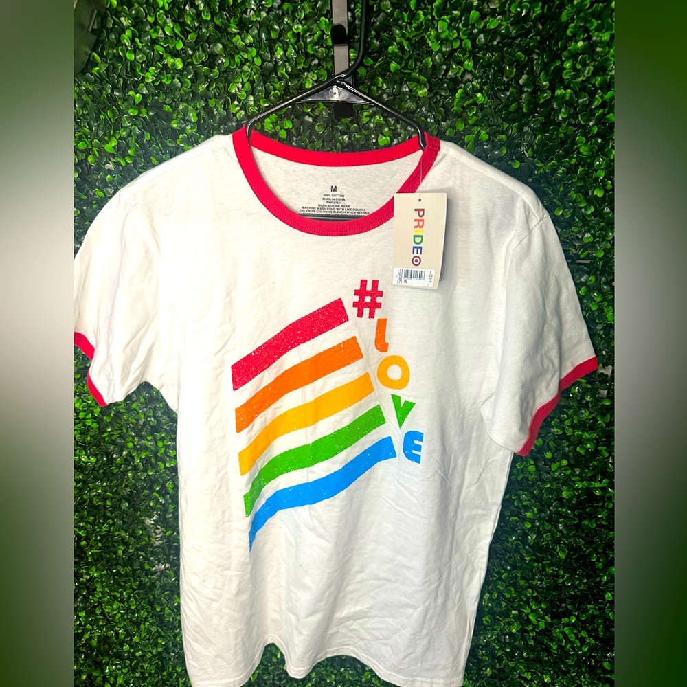 Pride TShirt size (M) womenswear - Picture 1 of 3